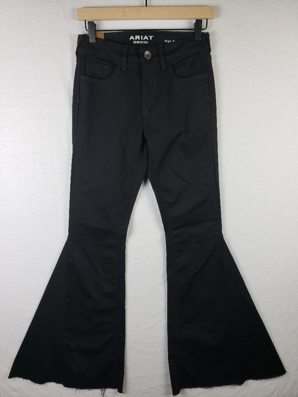 NWOT Ariat Jeans Extra Flared High Rise Black size 26L Tall Western Boho Casual